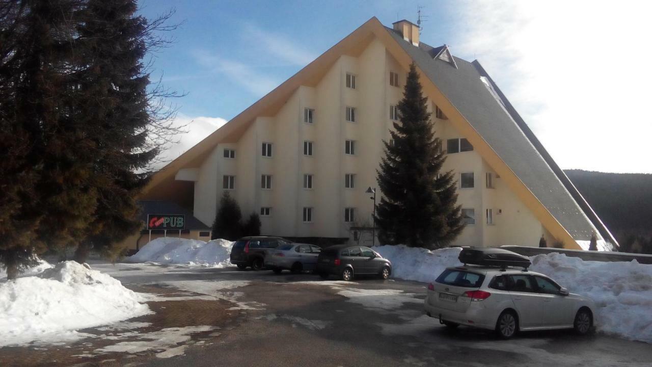 Almet, apartmánove štúdio 205 Dóval Kültér fotó